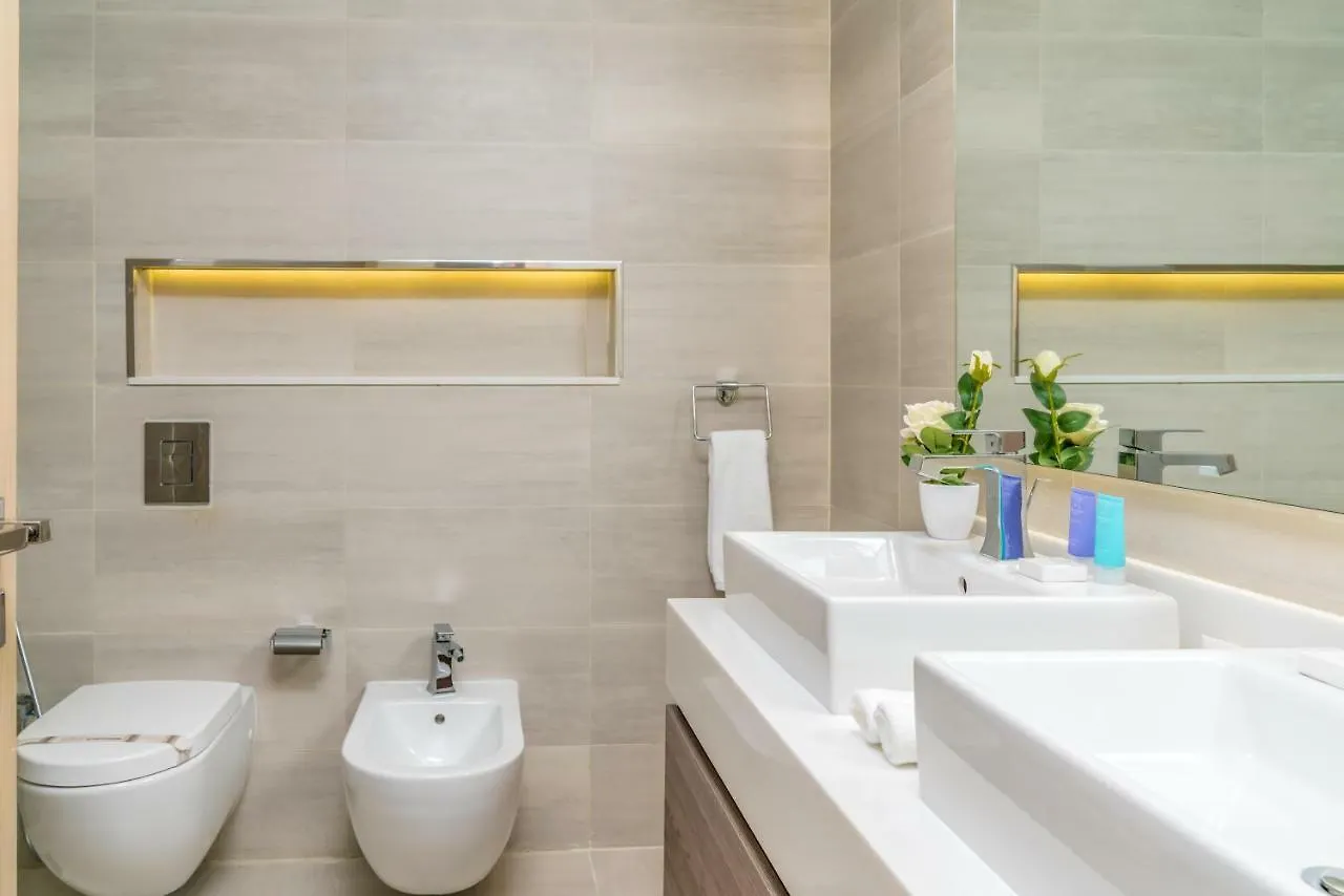 Apartment Downtown Mada Residences By Yanjoon Dubai
